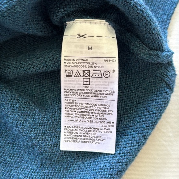 Teal Blue Long Sleeve Sweater Timeless Classic Crewneck Pullover Soft Knit Sz M - Picture 10 of 15